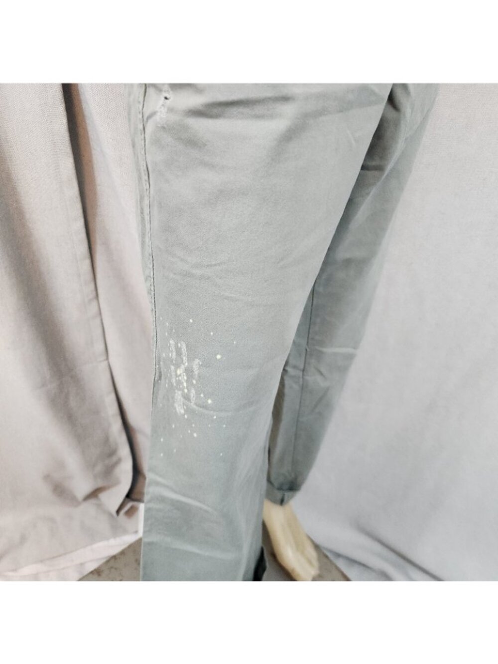 Old Navy Olive Green Distressed Straight Leg Pants Slacks Siz 14 LARGE 36 Wx31 I - Picture 5 of 11